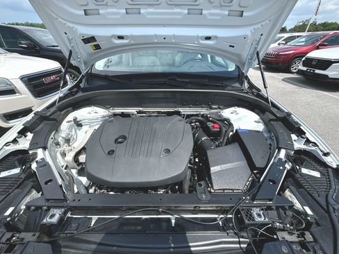 Used 2024 Volvo XC60 B5 Plus w/ Climate Package AWD/4WD image 31