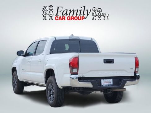 Used 2023 Toyota Tacoma SR5 RWD image 4