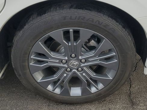 Used 2025 Honda Odyssey Touring image 5