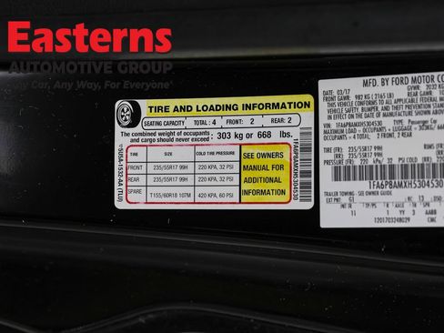 Used 2017 Ford Mustang Coupe RWD image 32