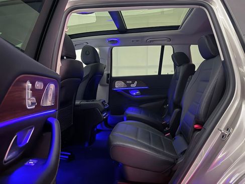 Used 2023 Mercedes-Benz GLS 450 4MATIC image 22