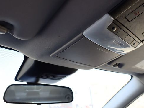 Used 2025 Nissan Sentra SV FWD image 25
