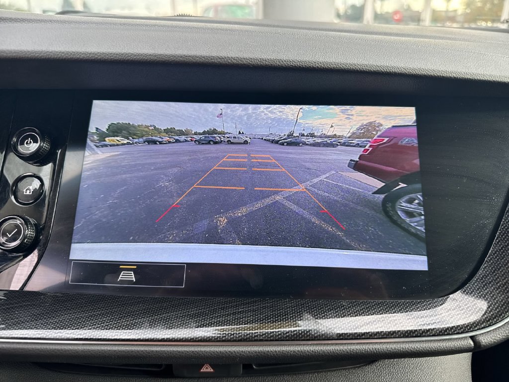 Used 2021 Buick Envision Essence w/ Sport Touring Package FWD image 15