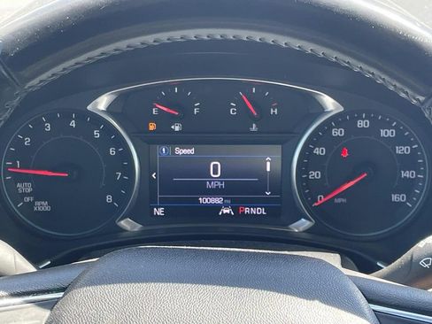 Used 2020 Chevrolet Equinox LT FWD image 29