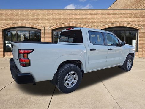 Used 2022 Nissan Frontier S w/ Technology Package image 3