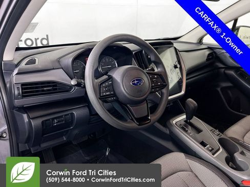Used 2024 Subaru Crosstrek 2.0i Premium AWD/4WD image 3
