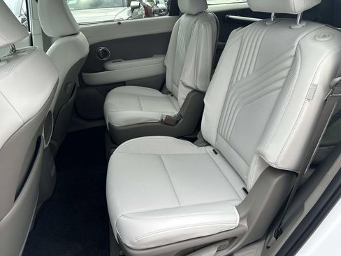 New 2026 Hyundai Palisade SEL Premium FWD image 18