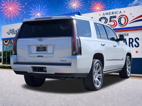 Used 2016 Cadillac Escalade Premium AWD/4WD image 5