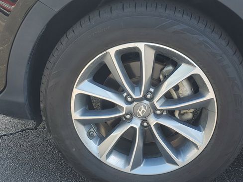 Used 2019 Hyundai Santa Fe XL SE w/ SE Premium Package 02 image 5