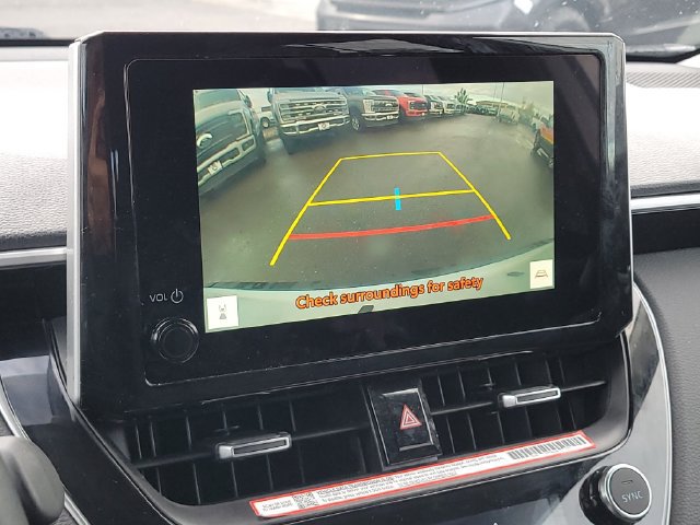 Used 2024 Toyota Corolla Cross XLE w/ Convenience Package FWD image 19