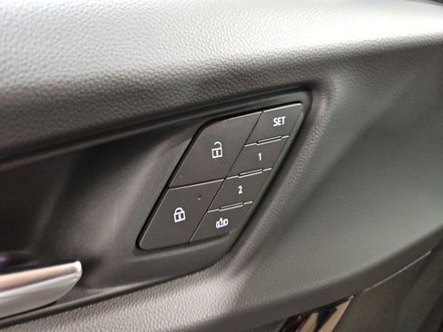 New 2026 Chevrolet Equinox ACTIV w/ Convenience Package III image 19