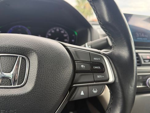 Used 2021 Honda Accord EX-L image 18