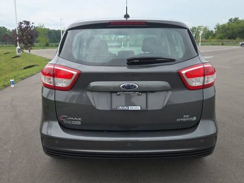 Used 2017 Ford C-MAX SE w/ Equipment Group 201A FWD image 9