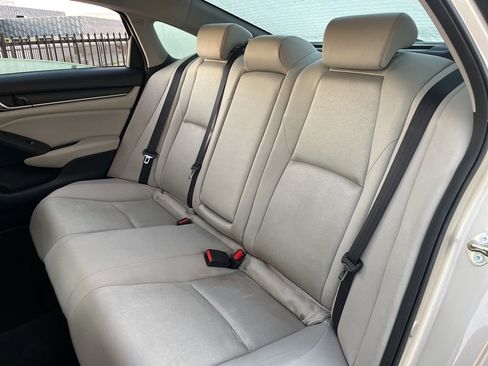 Used 2018 Honda Accord Hybrid image 26