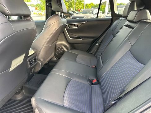 Used 2025 Toyota RAV4 XSE AWD/4WD image 12