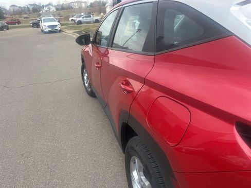 Used 2022 Hyundai Tucson SE image 17