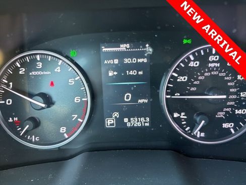 Used 2022 Subaru Outback Premium image 10