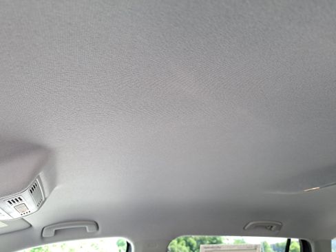 Certified 2021 Volkswagen Tiguan S FWD image 26