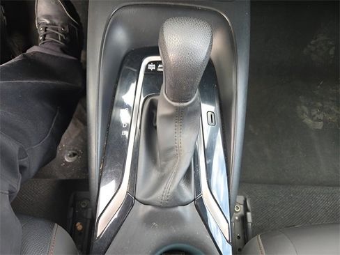 Used 2024 Toyota Corolla SE image 19