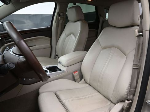 Used 2014 Cadillac SRX Luxury w/ Driver Awareness Package FWD image 17