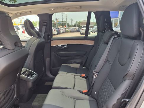 New 2026 Volvo XC90 B5 Plus w/ Protection Package Premier AWD/4WD image 14
