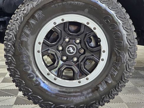 Used 2023 Ford Bronco Black Diamond w/ Sasquatch Package AWD/4WD image 24