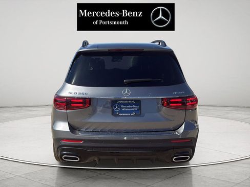 Certified 2026 Mercedes-Benz GLB 250 4MATIC image 4