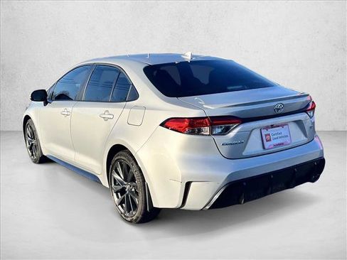 Certified 2024 Toyota Corolla SE image 6