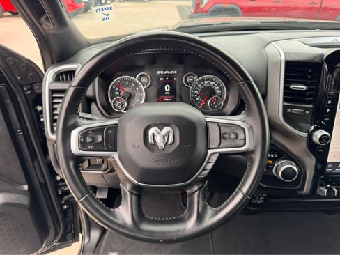 Used 2024 RAM 2500 Big Horn w/ Sport Appearance Package image 13