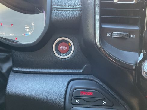 Used 2025 RAM 1500 RHO image 31