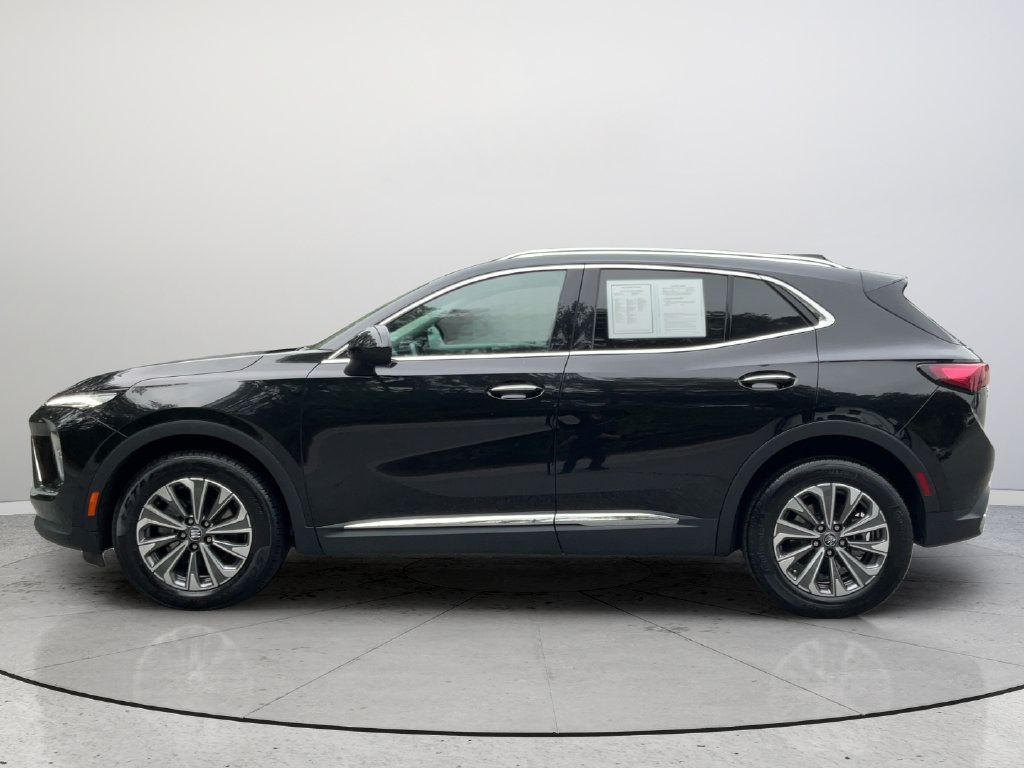 Used 2024 Buick Envision Preferred AWD/4WD image 9
