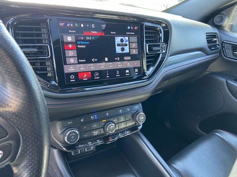 Used 2024 Dodge Durango GT image 24