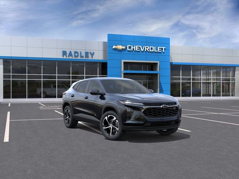 New 2026 Chevrolet Trax RS FWD image 1