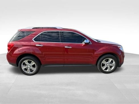 Used 2015 Chevrolet Equinox LTZ AWD/4WD image 2