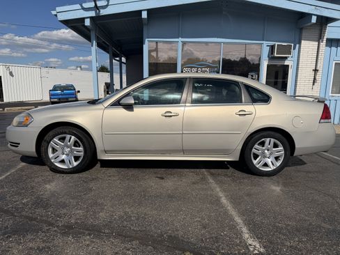 Used 2012 Chevrolet Impala LT FWD image 2