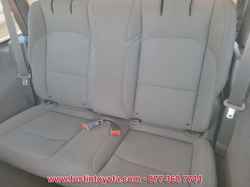 Used 2023 Jeep Wrangler Sport AWD/4WD image 11
