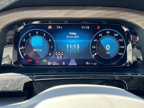 Used 2025 Volkswagen Atlas SE FWD image 24