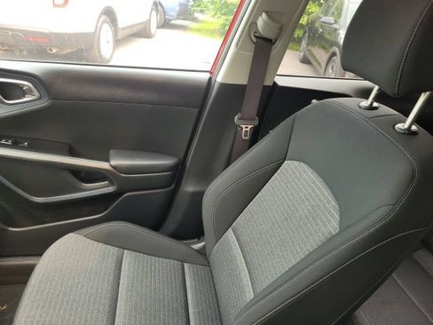 Certified 2024 Kia Soul EX FWD image 26