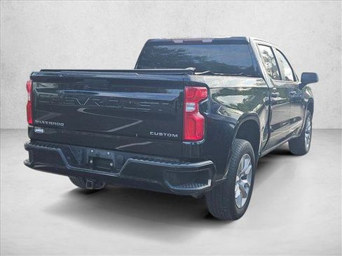 Used 2021 Chevrolet Silverado 1500 Custom w/ Safety Confidence Package AWD/4WD image 4