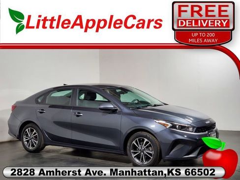 Used 2023 Kia Forte LXS image 1