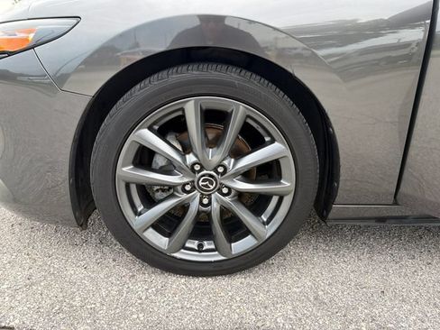 Used 2019 MAZDA MAZDA3 AWD Hatchback w/ Preferred Pkg image 21