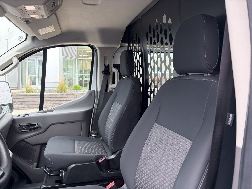 Used 2025 Ford Transit 250 Low Roof w/ Exterior Upgrade Package RWD image 10