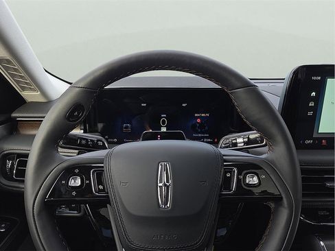 New 2026 Lincoln Aviator Reserve image 19