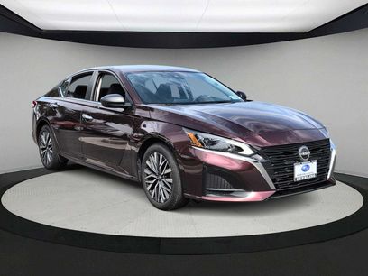 Used 2024 Nissan Altima 2.5 SV