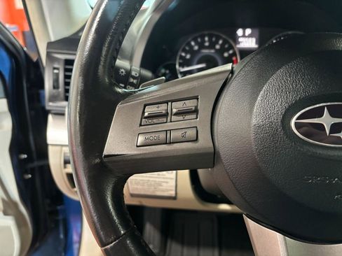 Used 2011 Subaru Outback 2.5i Premium image 22