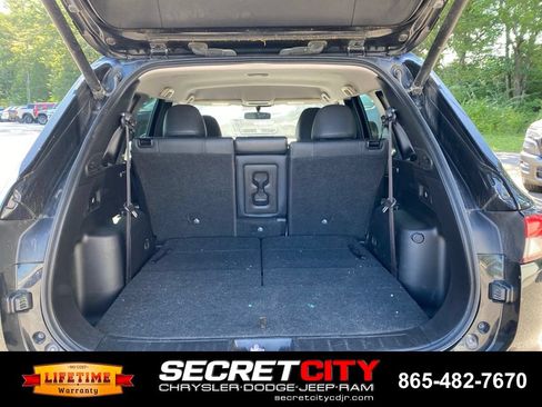 Used 2022 Mitsubishi Outlander SE AWD/4WD image 9