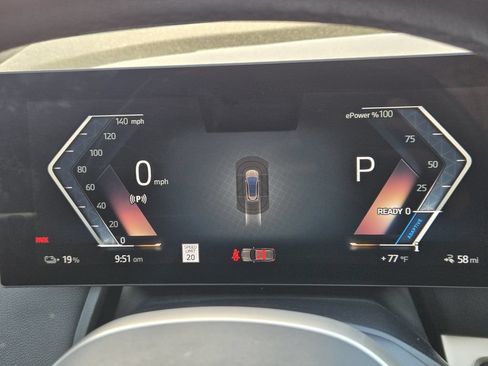 Used 2023 BMW iX xDrive50 w/ Premium Package AWD/4WD image 17
