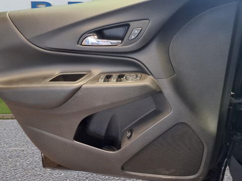 Certified 2021 Chevrolet Equinox LT FWD image 9