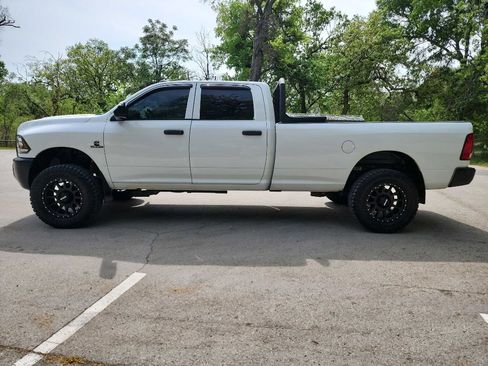 Used 2018 RAM 2500 Tradesman w/ Popular Equipment Group image 4