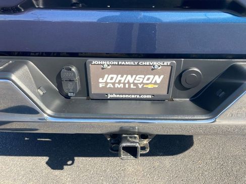 Used 2022 GMC Sierra 1500 SLE image 40